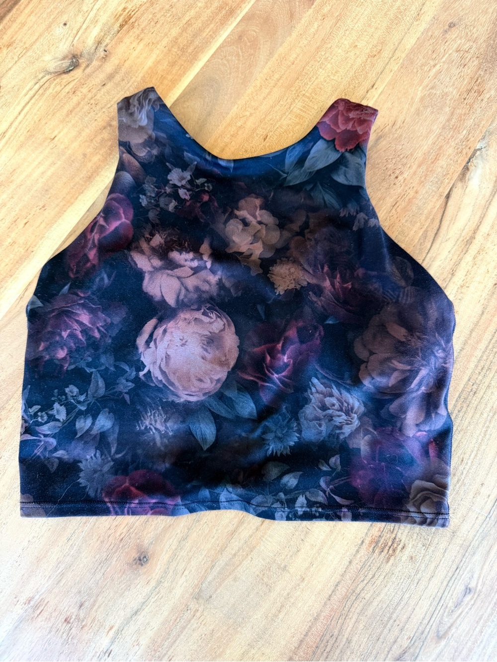 Athleta Women’s Conscientious Crop Built-in Bra Top - Romantic Floral
